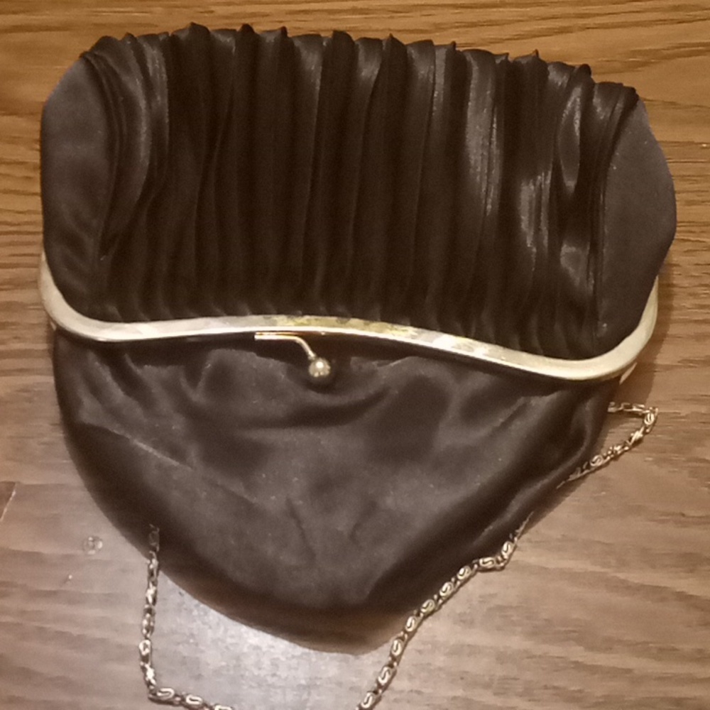 Early 1900's black clutch - Picture 2 of 5